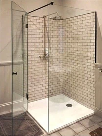 Frameless Glass douch patiraj